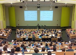 Normal_college__studenten__studeren__collegezaal