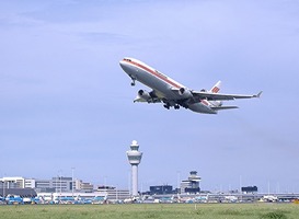 Normal_schiphol__vliegtuig